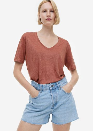 V-neck linen T-shirt